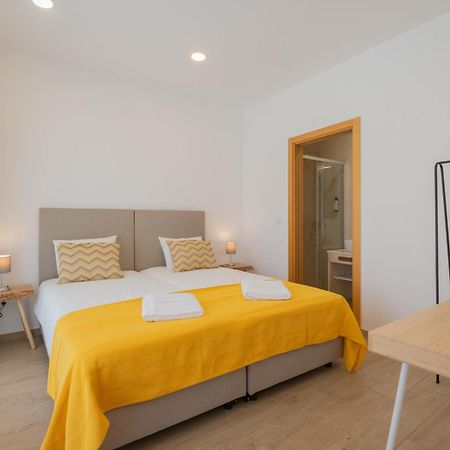 וילה נובה דה מילפונטס Villa Harbour Rooms & Apartments מראה חיצוני תמונה