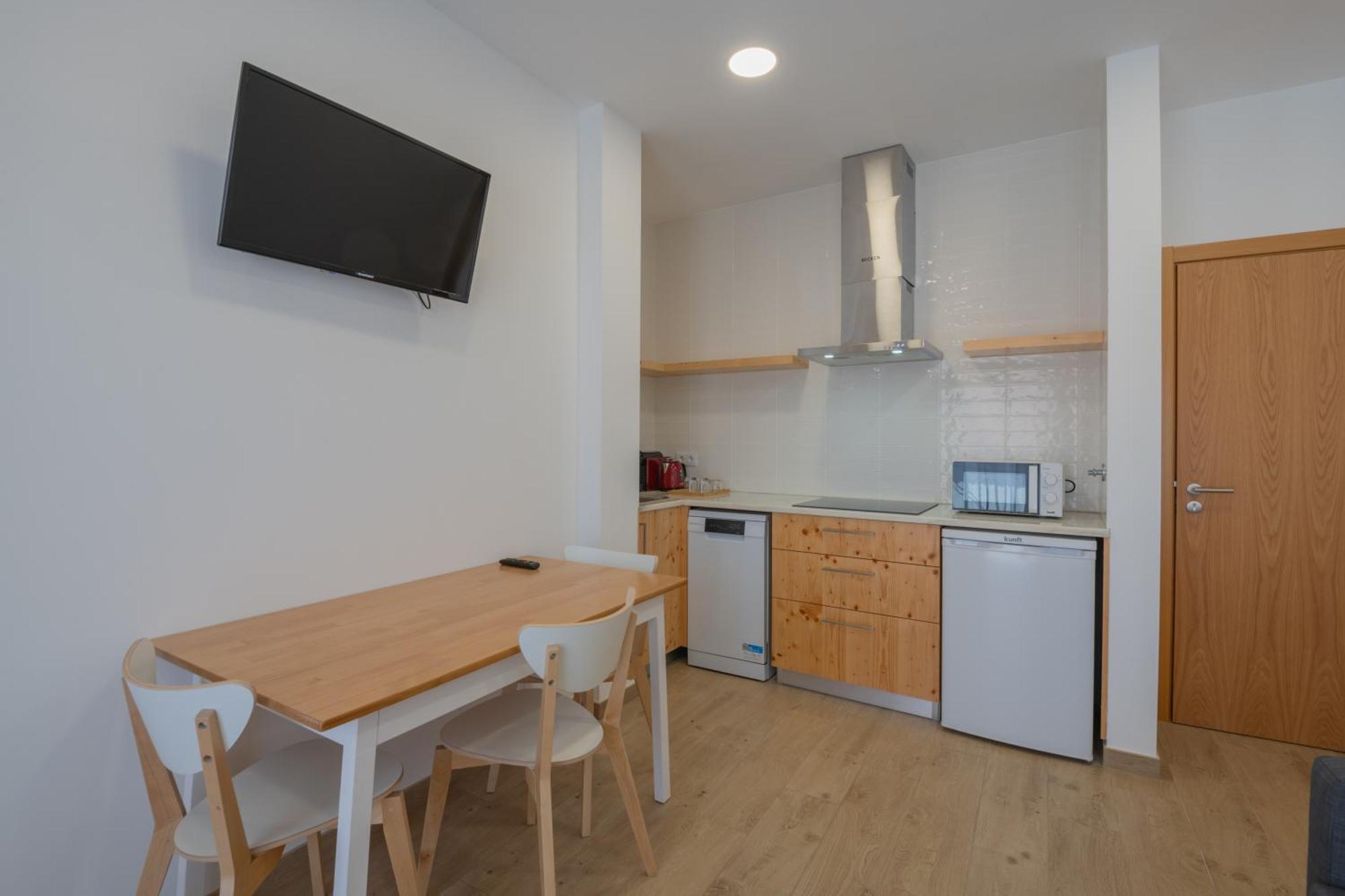 וילה נובה דה מילפונטס Villa Harbour Rooms & Apartments מראה חיצוני תמונה