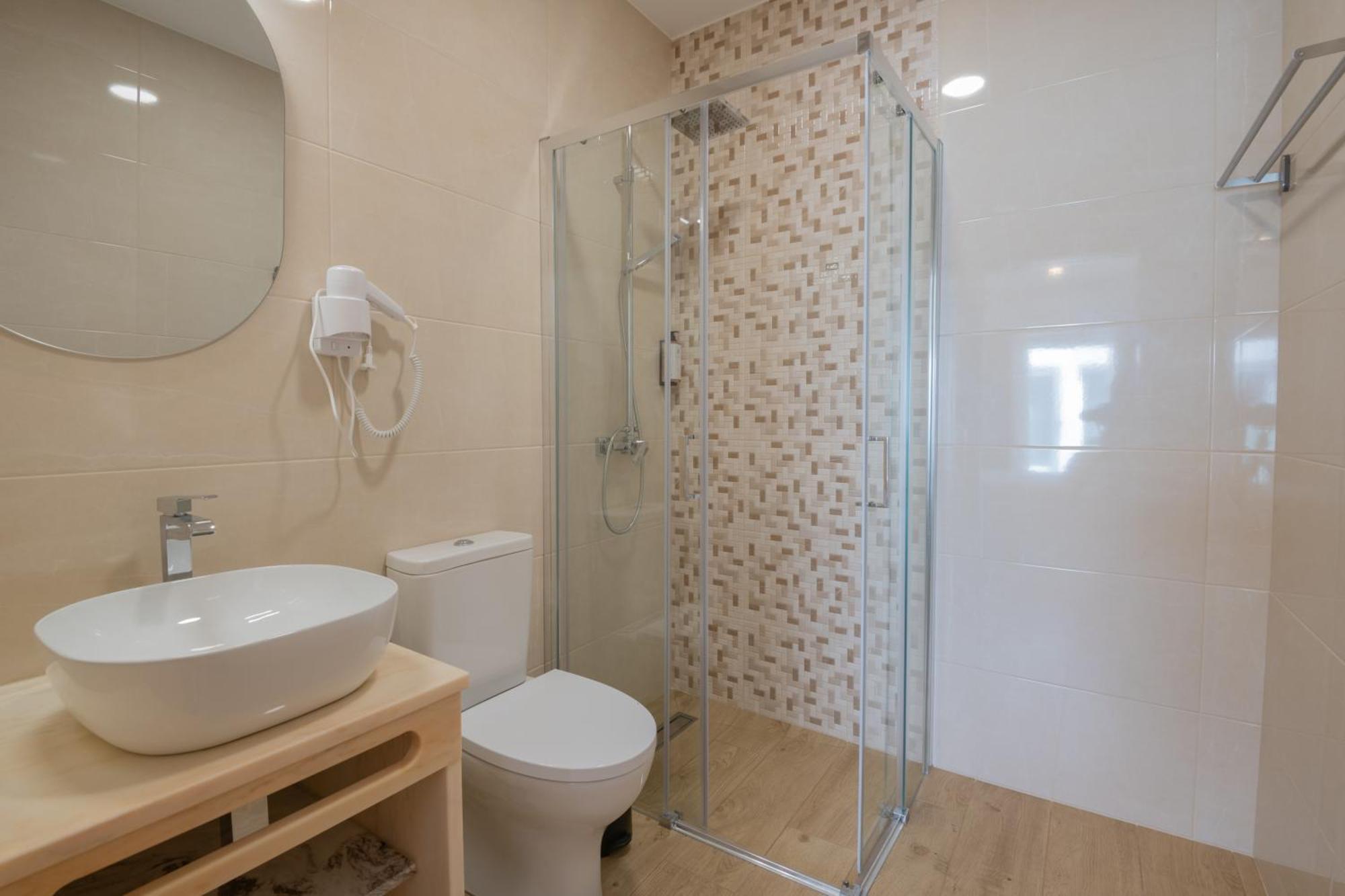 וילה נובה דה מילפונטס Villa Harbour Rooms & Apartments מראה חיצוני תמונה