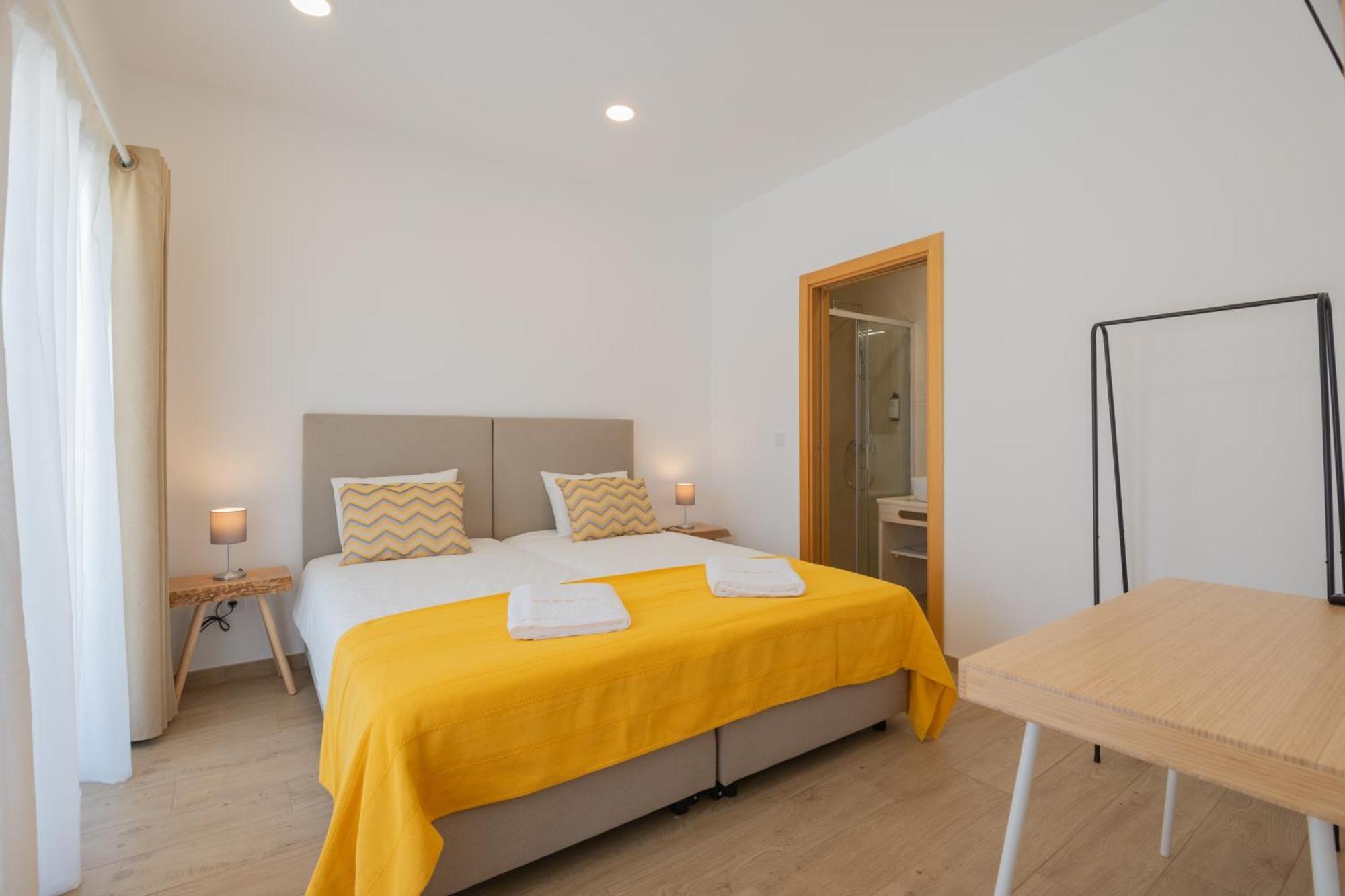וילה נובה דה מילפונטס Villa Harbour Rooms & Apartments מראה חיצוני תמונה