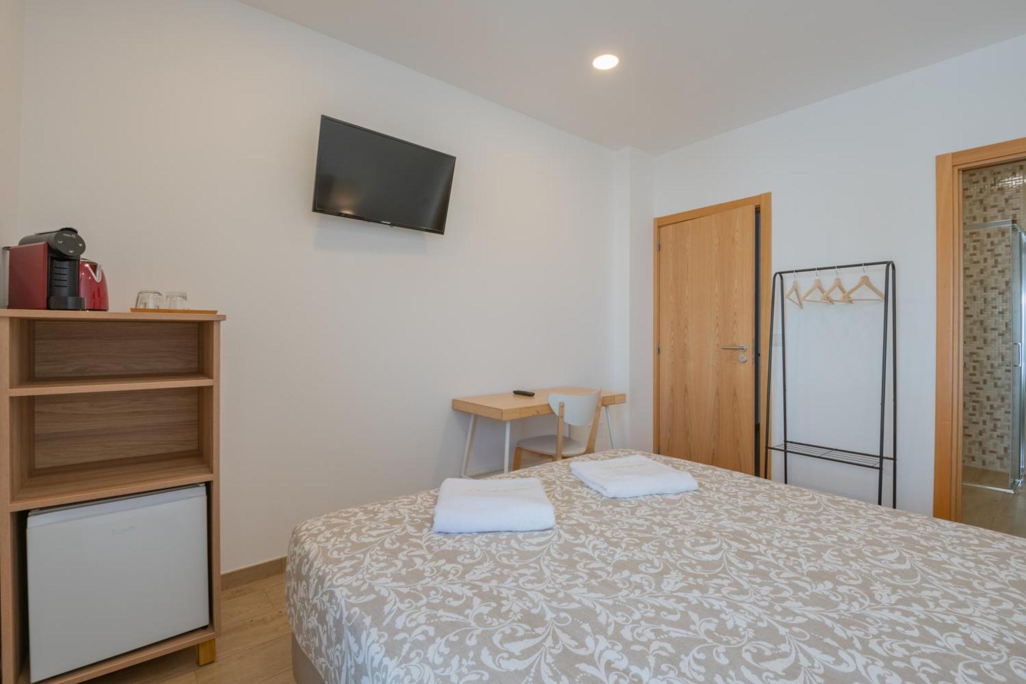 וילה נובה דה מילפונטס Villa Harbour Rooms & Apartments מראה חיצוני תמונה